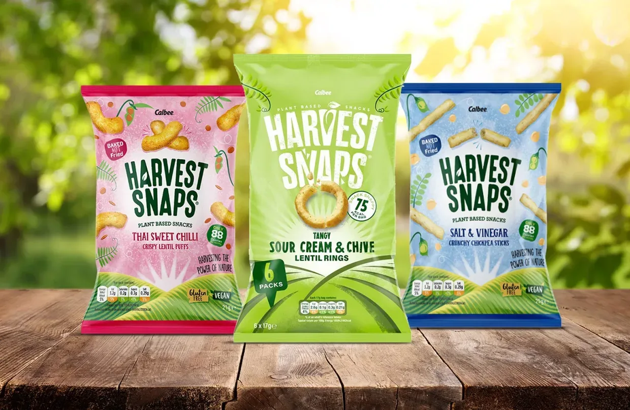 Calbee product display and picnic